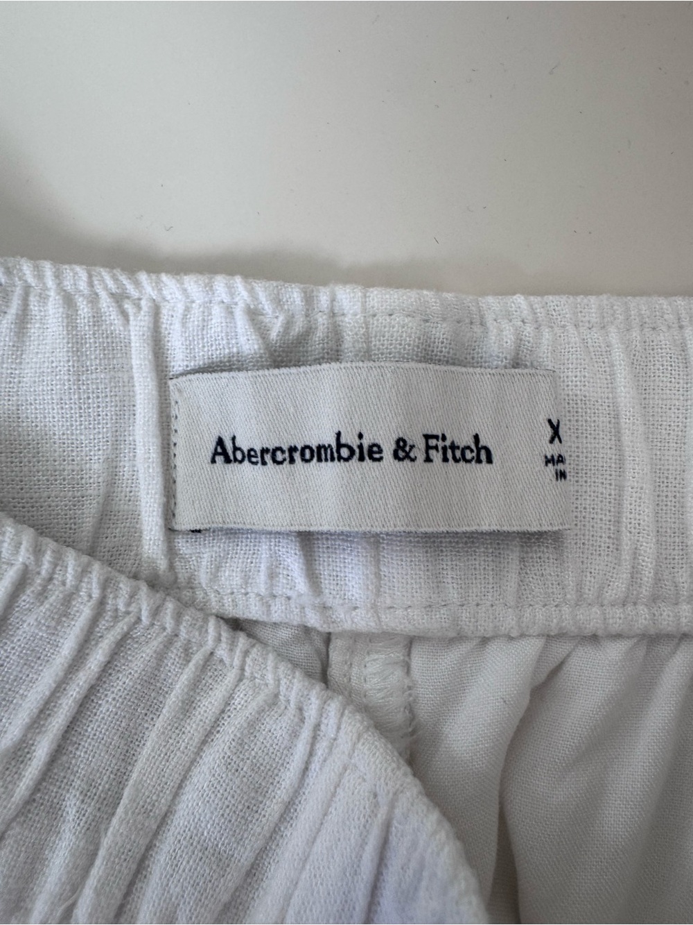 Abercrombie & Fitch Linen Shorts - Picture 3 of 4